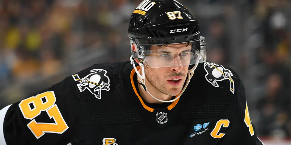 Sidney Crosby skating for the Pittsburgh Penguins