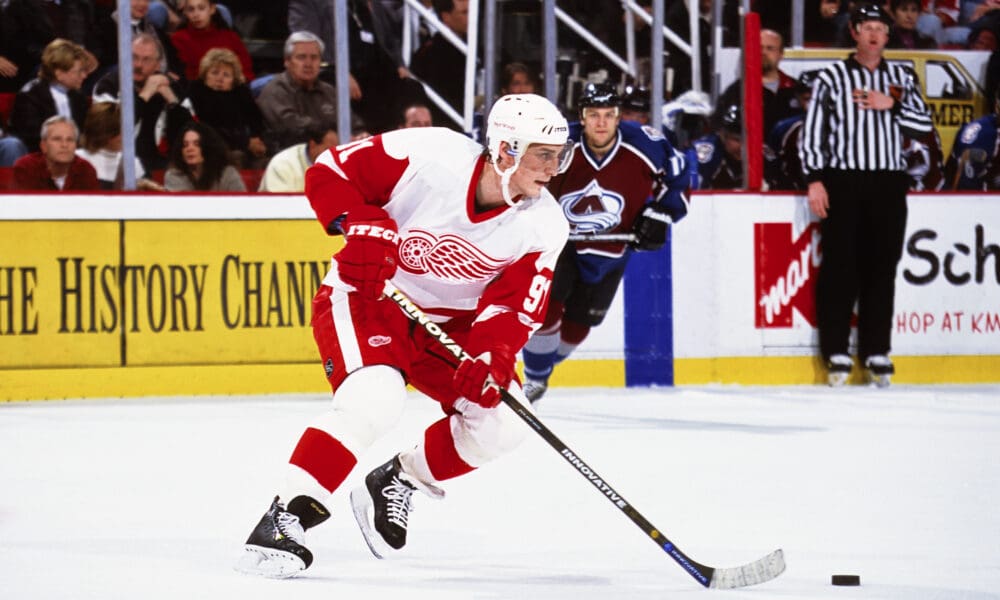 Deen's Daily: Hockeytown Finally Celebrates Fedorov; USA Hockey Camp; Lucic Attempts Return