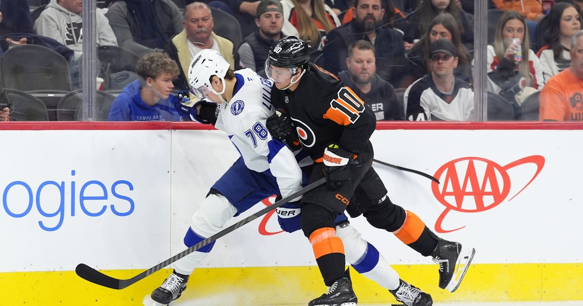 Flyers earn badly needed sigh of relief, snap losing streak with shootout win over Lightning