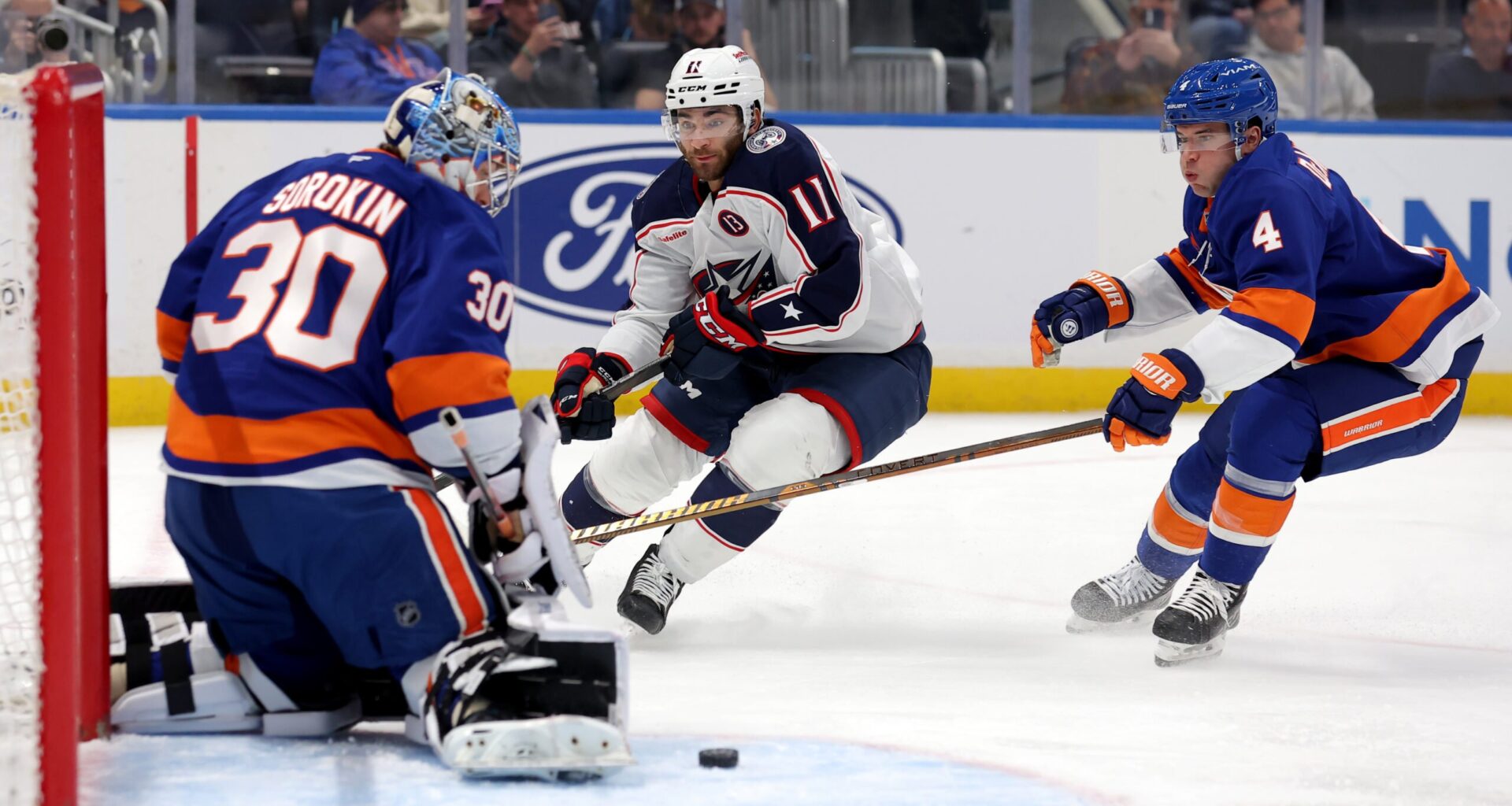 Veteran Forward Signs With the Panthers