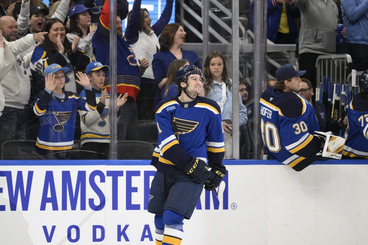 Blues rookie Jimmy Snuggerud on gaining weight, learning from losses and fan support: Q&A