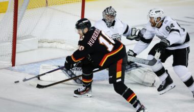 How to watch Calgary Flames at Chicago Blackhawks for FREE: channel, time