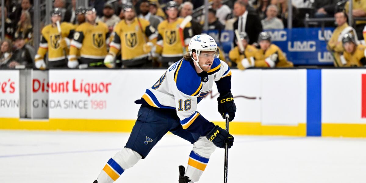 St. Louis Blues' Robert Thomas out 6 weeks with a broken ankle