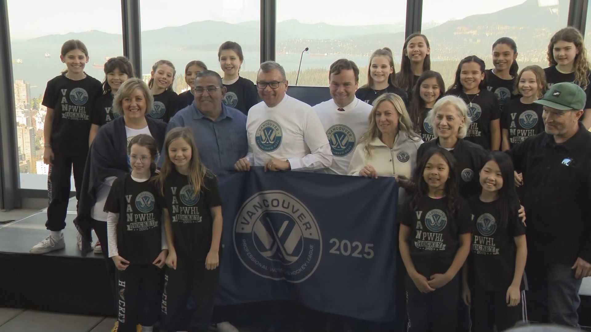 Click to play video: 'PWHL announce Vancouver expansion team for 2025-2026 season'