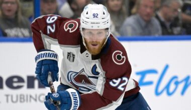 Why did Gabriel Landeskog participate in warmups ahead of Game 2 between Stars, Avs?