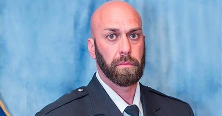 St. John, Indiana police detective Aaron Amptmeyer dies after suffering medical emergency while playing hockey