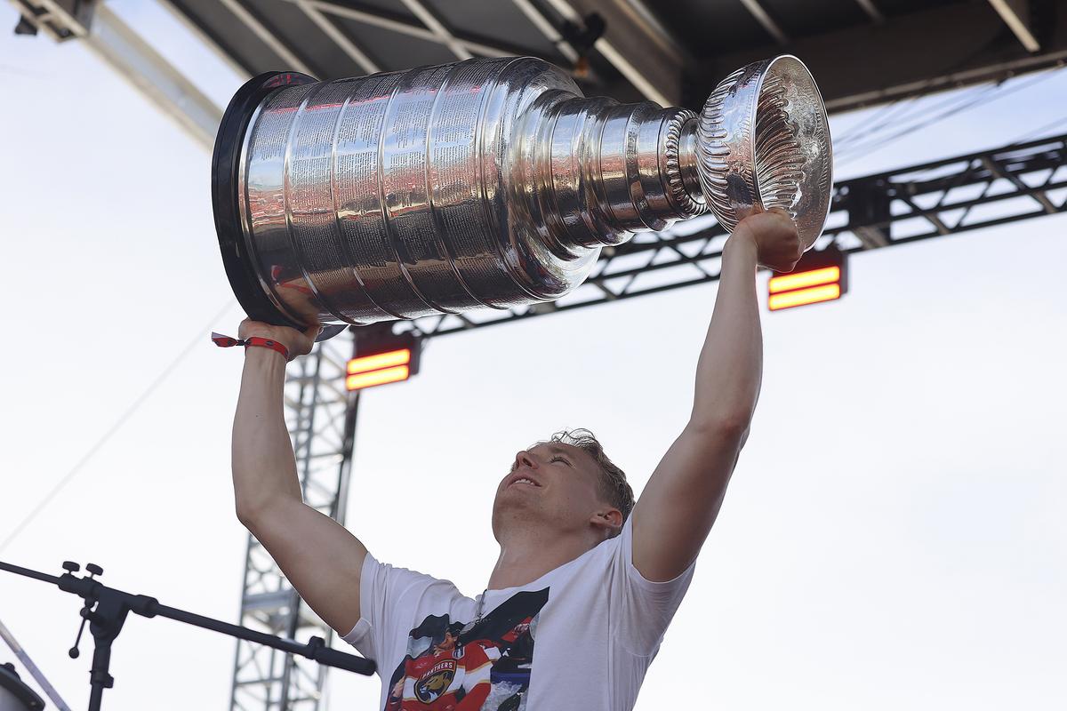 The Stanley Cup Will Be In Niagara Falls, New York