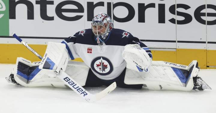 Winnipeg Jets goalie Eric Comrie to tee it up at Manitoba Open later this month - Winnipeg