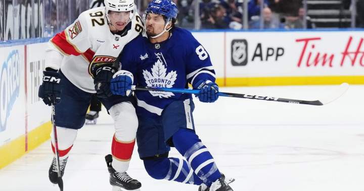 Maple Leafs sign Robertson to one-year extension