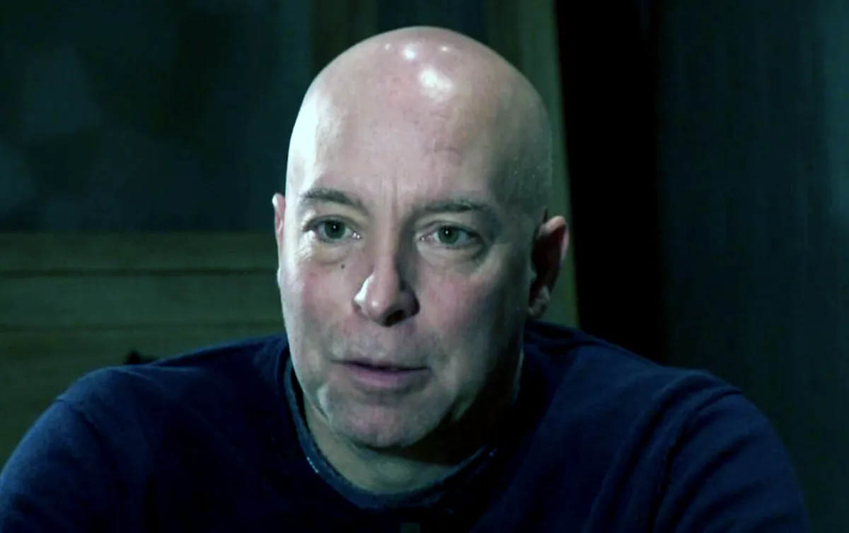 Coup de poignard invisible : Kent Hughes prisonnier d’un précédent fatal