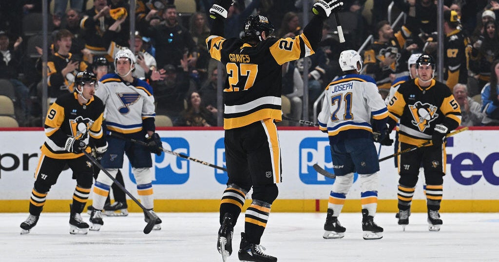 Ryan Graves scores 1st goal of season, Penguins beat Blues 5-3