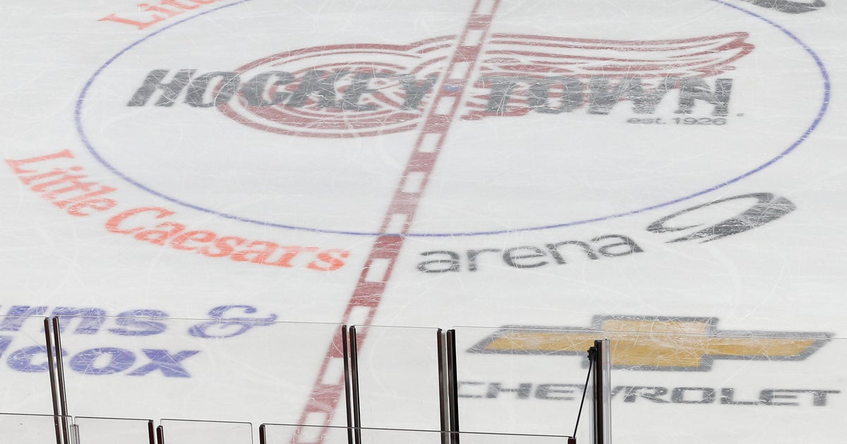 Detroit Red Wings revive "Hockeytown" at center ice to celebrate team's 100th season