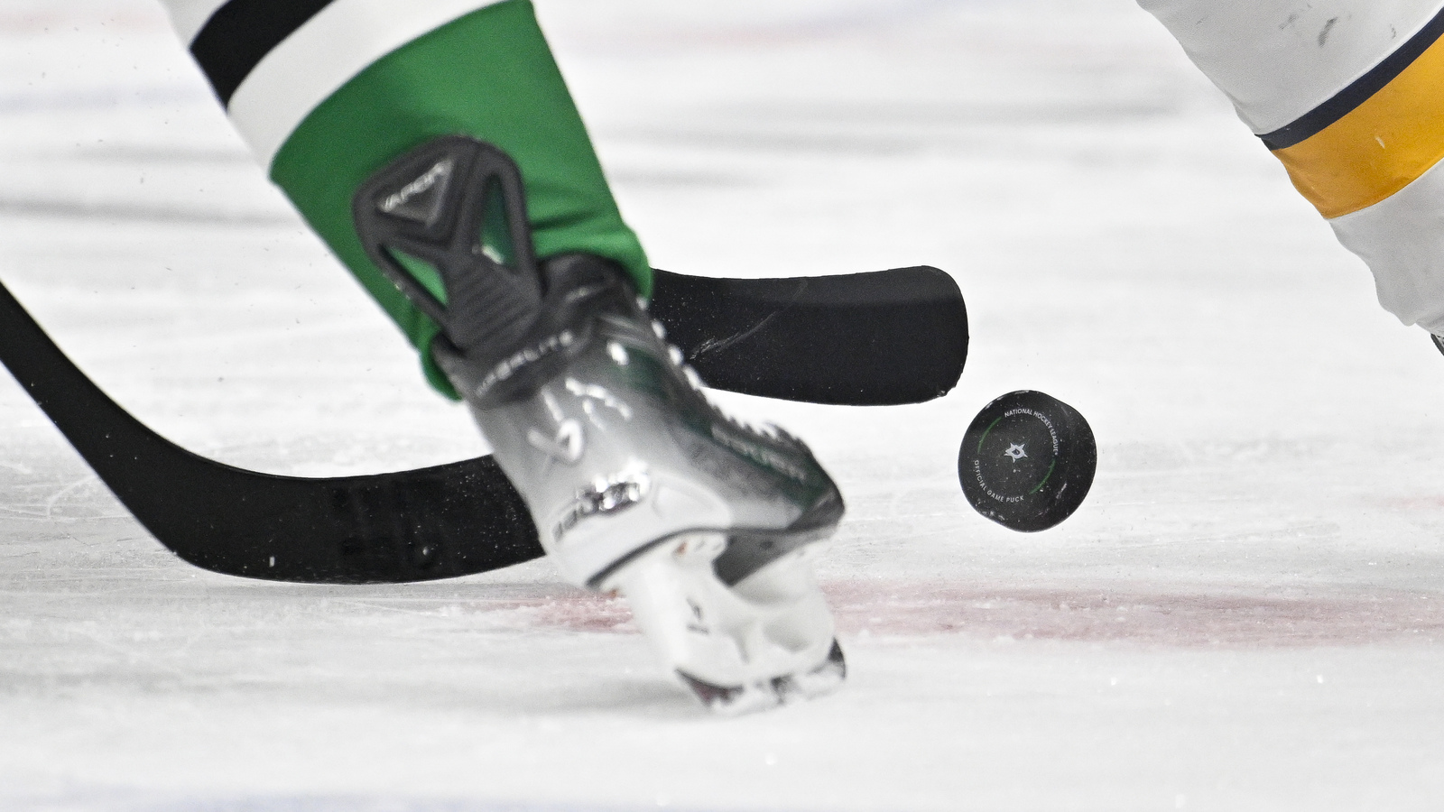 Dallas Stars' bottom six forward group already looks like a mess