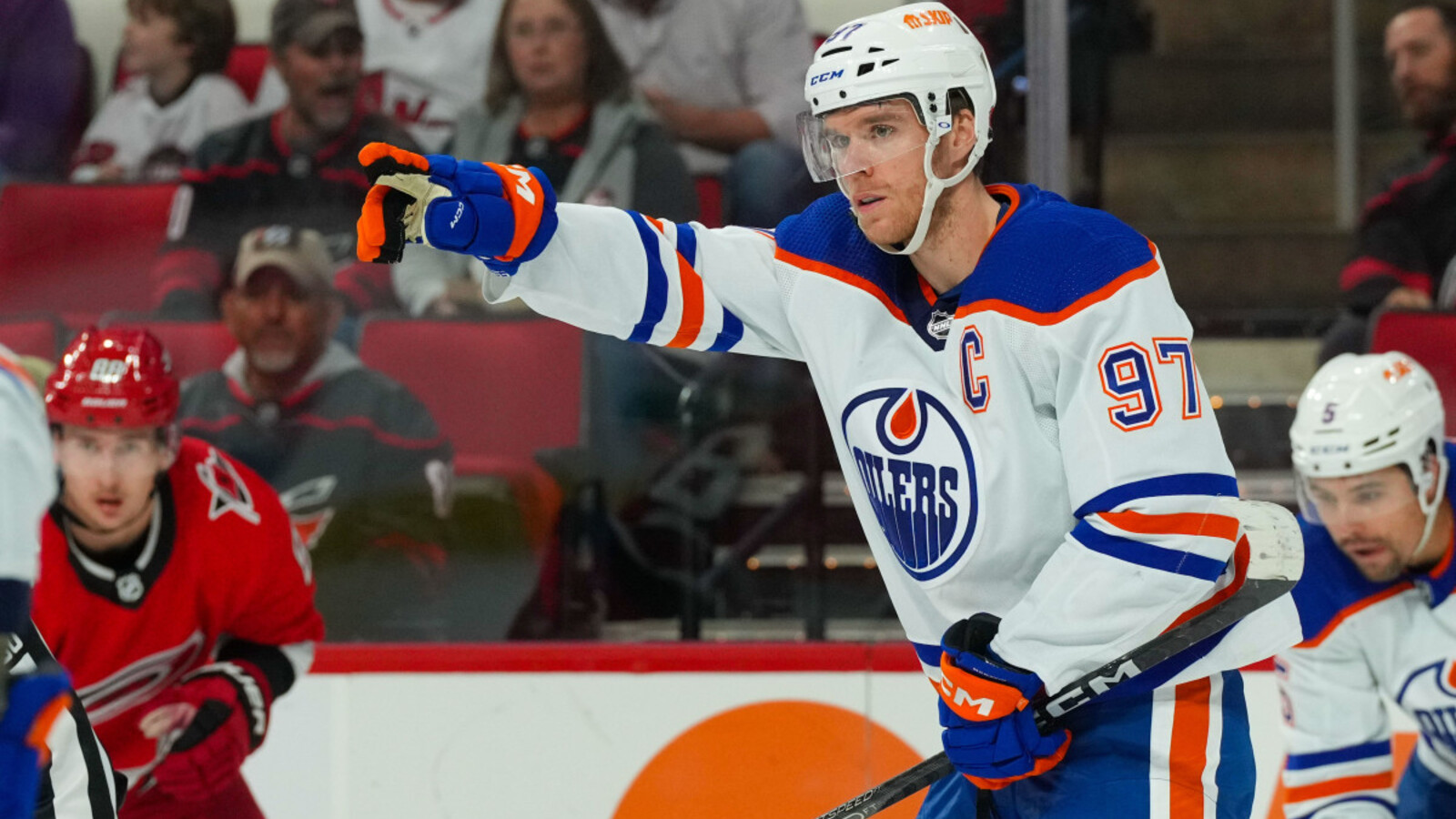 NHL Analyst Gives Oilers Concerning Prediction