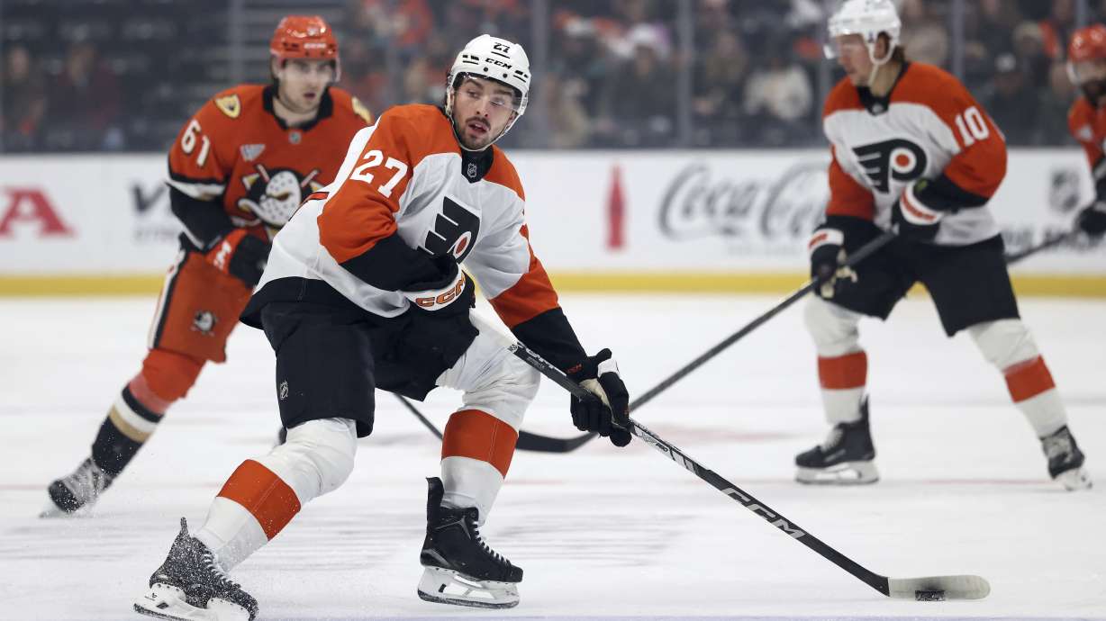 Noah Cates extends goal-scoring streak to 5 games as Flyers beat Ducks 3-1
