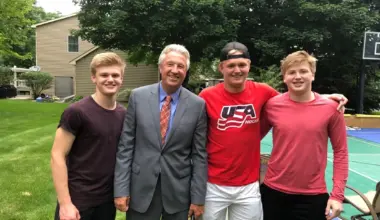 Revirement de situation à Boston: Kent Hughes pourrait réunir les deux frères