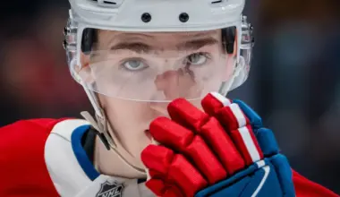 Surprise à Montréal: Lane Hutson refuse le contrat à rabais