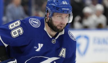 DeAngelo's overtime goal lifts Islanders to 3-2 win over Lightning