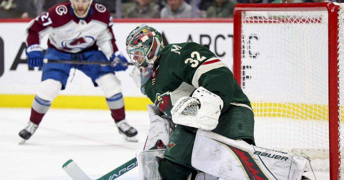 Gustavsson stands tall in net and Wild beat Avalanche 2-1