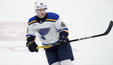 Islanders acquire defenseman Scott Perunovich in a trade with the Blues