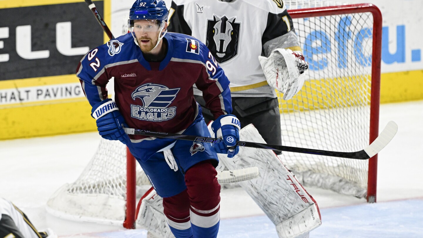 Landeskog 'excited about what the future looks like' after playing in a game for 1st time in 3 years