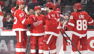 Red Wings beat slumping Panthers 2-1, keeping fading hopes alive of ending 9-year postseason drought