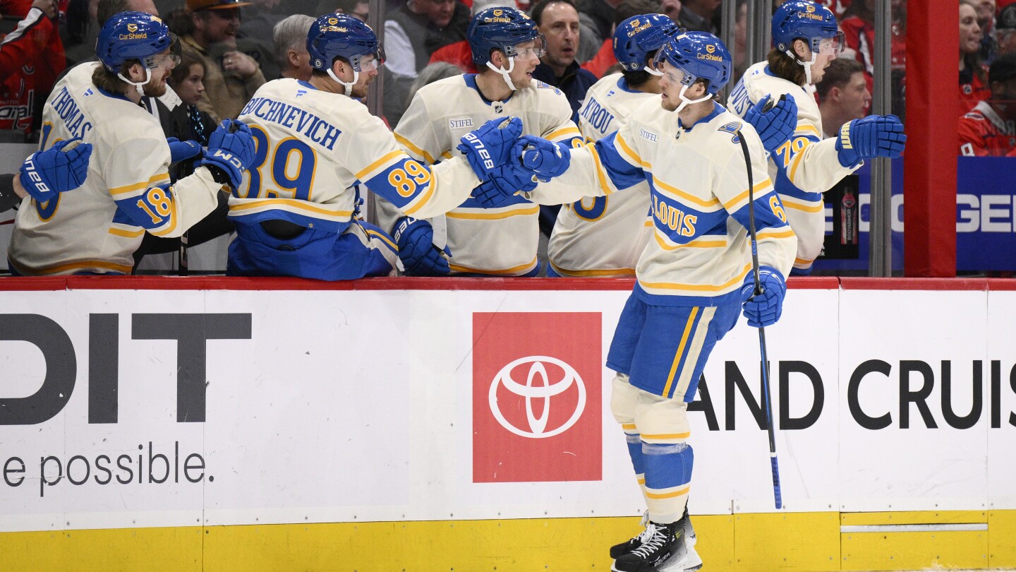 Philip Broberg scores twice as the Blues beat the Capitals 5-2 to move closer to a playoff spot