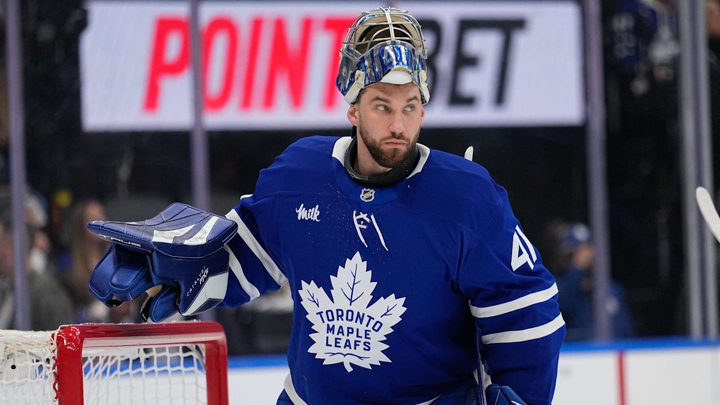 Toronto Maple Leafs Extend Breakout Goalie