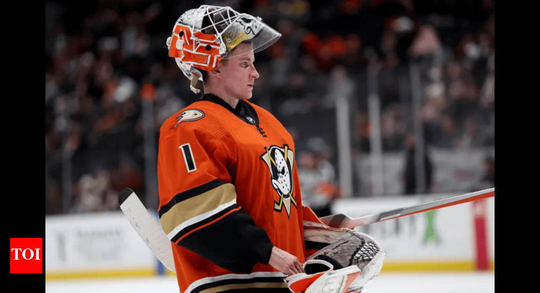 Anaheim Ducks count on Lukas Dostal to end seven- year playoff drought | NHL News