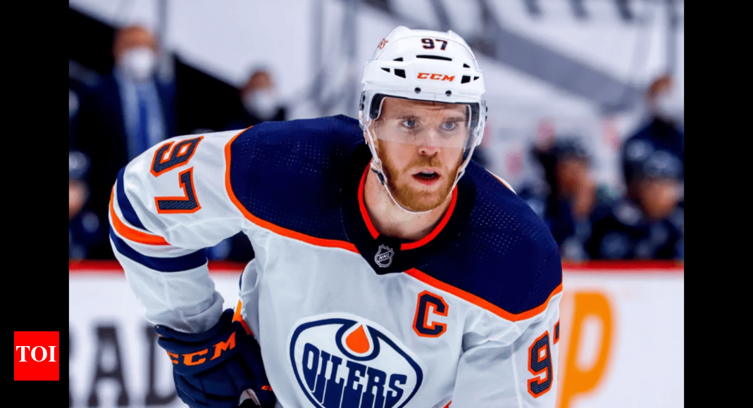 “He and his agent Judd Moldaver continue to weigh options": TSN’s Ryan Rishaug on Connor McDavid’s contract talks | NHL News