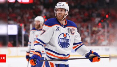 Connor McDavid contract talks take shape after Leon Draisaitl’s record-breaking deal | NHL News