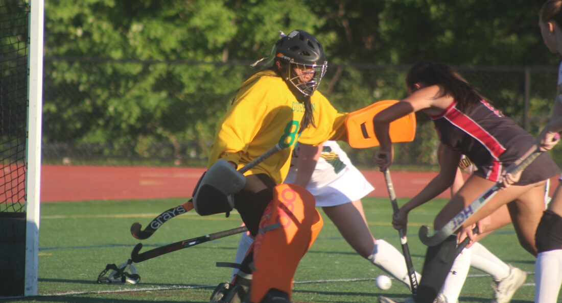 BULLDOGGED: Bedford field hockey mauls Cards, 7-1 | News, Sports, Jobs