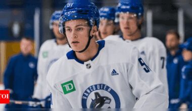 Tom Willander and Jonathan Lekkerimäki lead Top Vancouver Canucks prospects for 2025-26 | NHL News