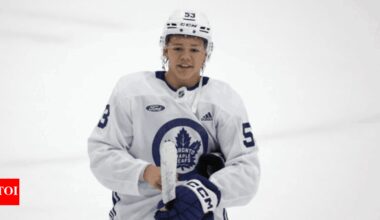 Easton Cowan determined to make Toronto Maple Leafs roster in 2025-26 | NHL News