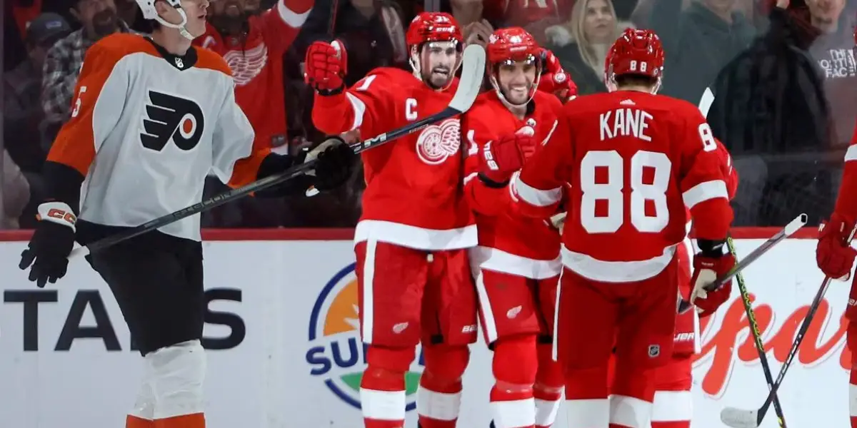 Red Wings lose forward