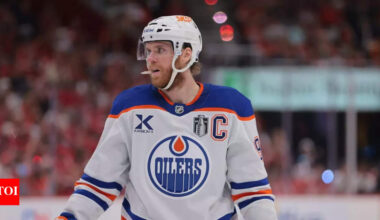 “He would leave Edmonton”: Analyst sparks debate by claiming Toronto Maple Leafs could steal Connor McDavid from Oilers | NHL News