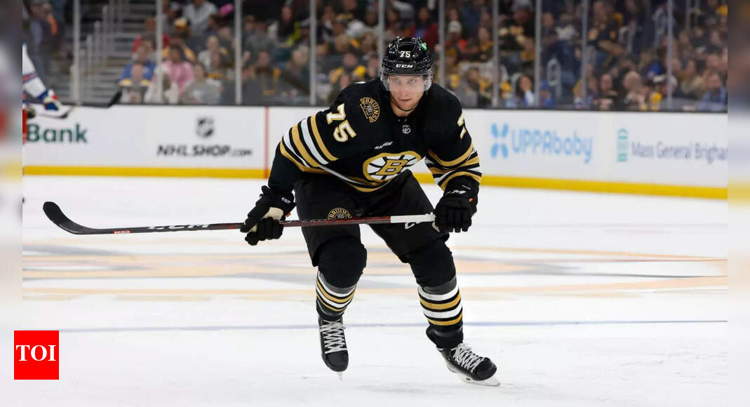 “Alec Regula looks pretty good” — Stan Bowman takes another swing on a 6-foot-4 puck-moving defenseman | NHL News