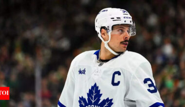 Leafs’ breakout talent silences critics questioning Auston Matthews’ leadership after team’s rough 2024-25 start | NHL News