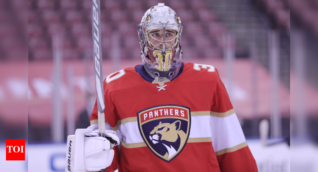 Spencer Knight signs for 3 years with Chicago Blackhawks | NHL News