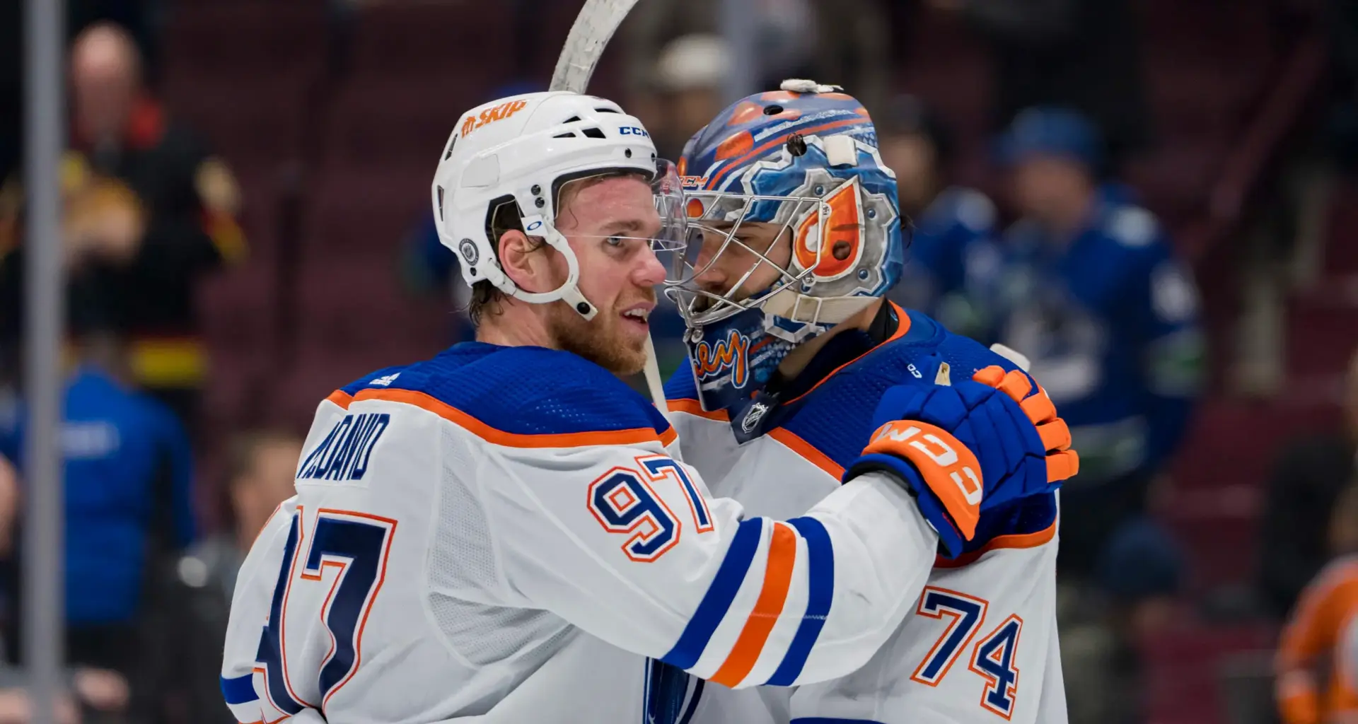 Stuart Skinner's salary demand updated after Blackhawks sign young starting goalie