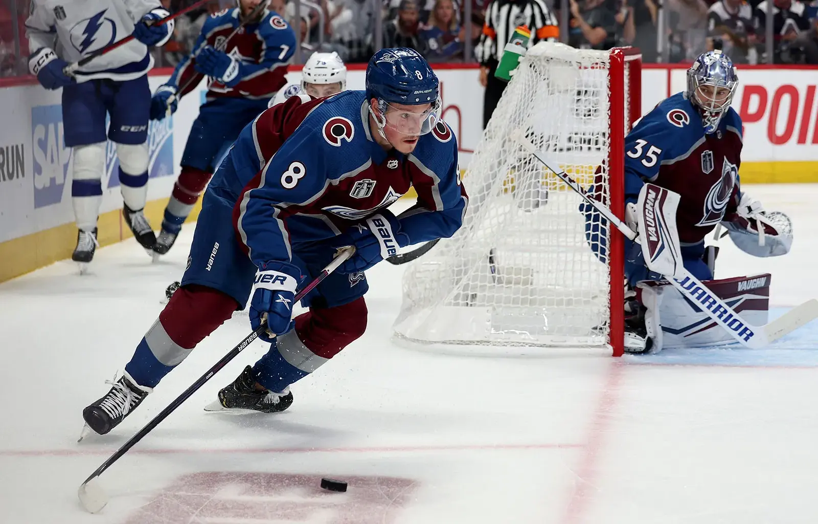 Colorado Avalanche Star Suffers Concerning, 'Loud' Injury