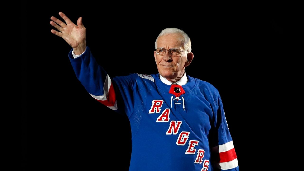 Eddie Giacomin, former Rangers goalie, dead at age 86
