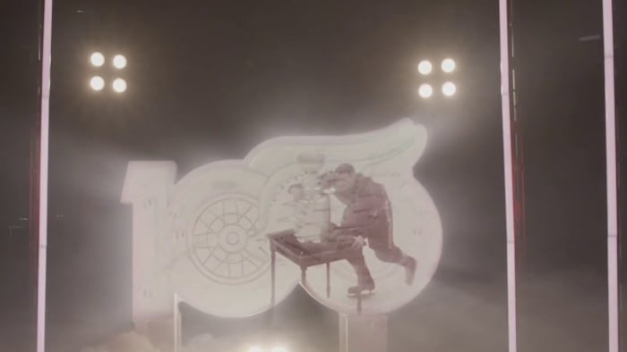 Detroit Red Wings unveil centennial uniform honoring 100 years of Hockeytown