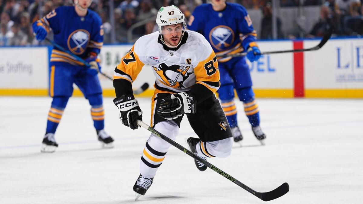 Sidney Crosby breaks Wayne Gretzky's longstanding record with 20th season averaging a point per game