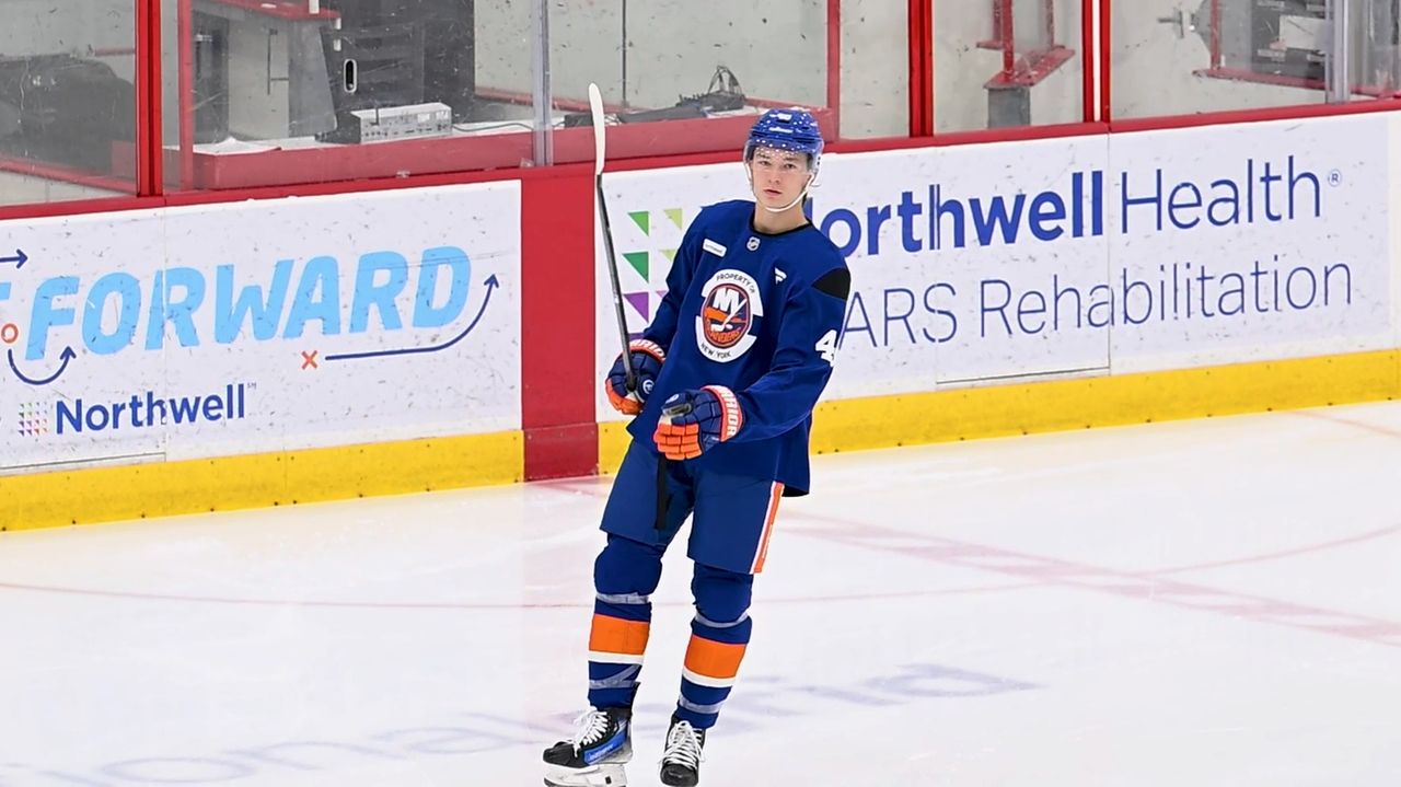 Matthew Schaefer, the Islanders' No. 1 draft pick, takes the ice for his first training camp