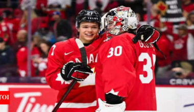 Toronto Maple Leafs prospect Easton Cowan ready to prove himself at 2025 training camp | NHL News