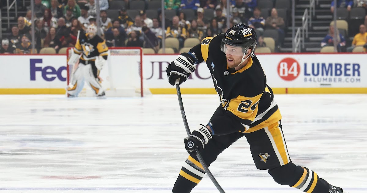 4 Teams Linked To Matt Grzelcyk Despite PTO With Blackhawks