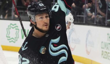 Eeli Tolvanen scores early, and again late, to lead Kraken to a 4-2 win over Utah