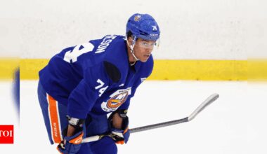 “He hits hard,” says Islanders’ Alexander Romanov on Kashawn Aitcheson ahead of OHL return | NHL News