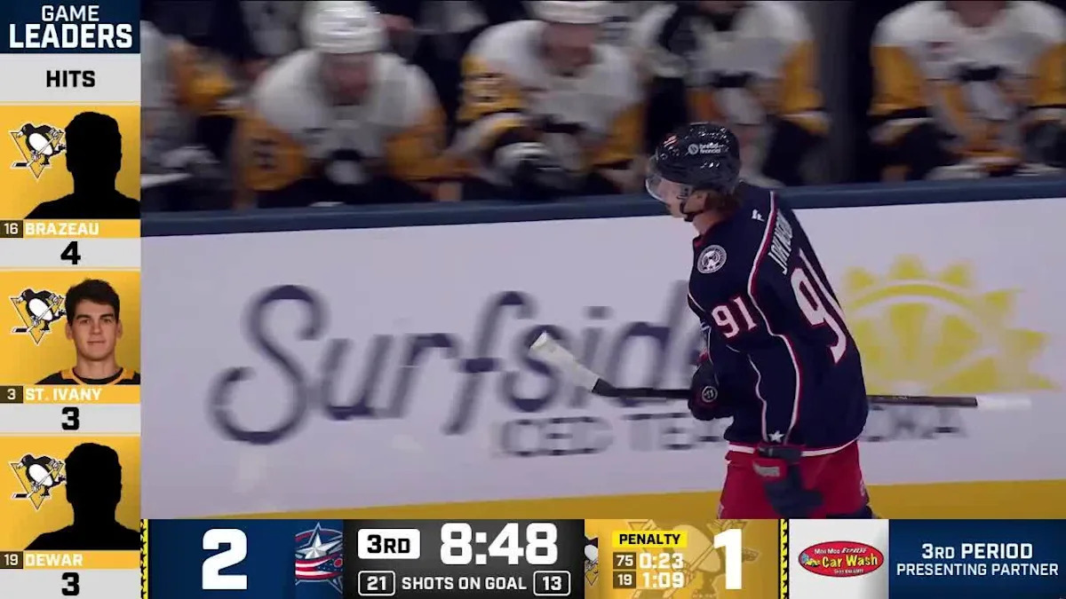 Cal Raleigh hits 60th HR, is 7th MLB player to reach mark